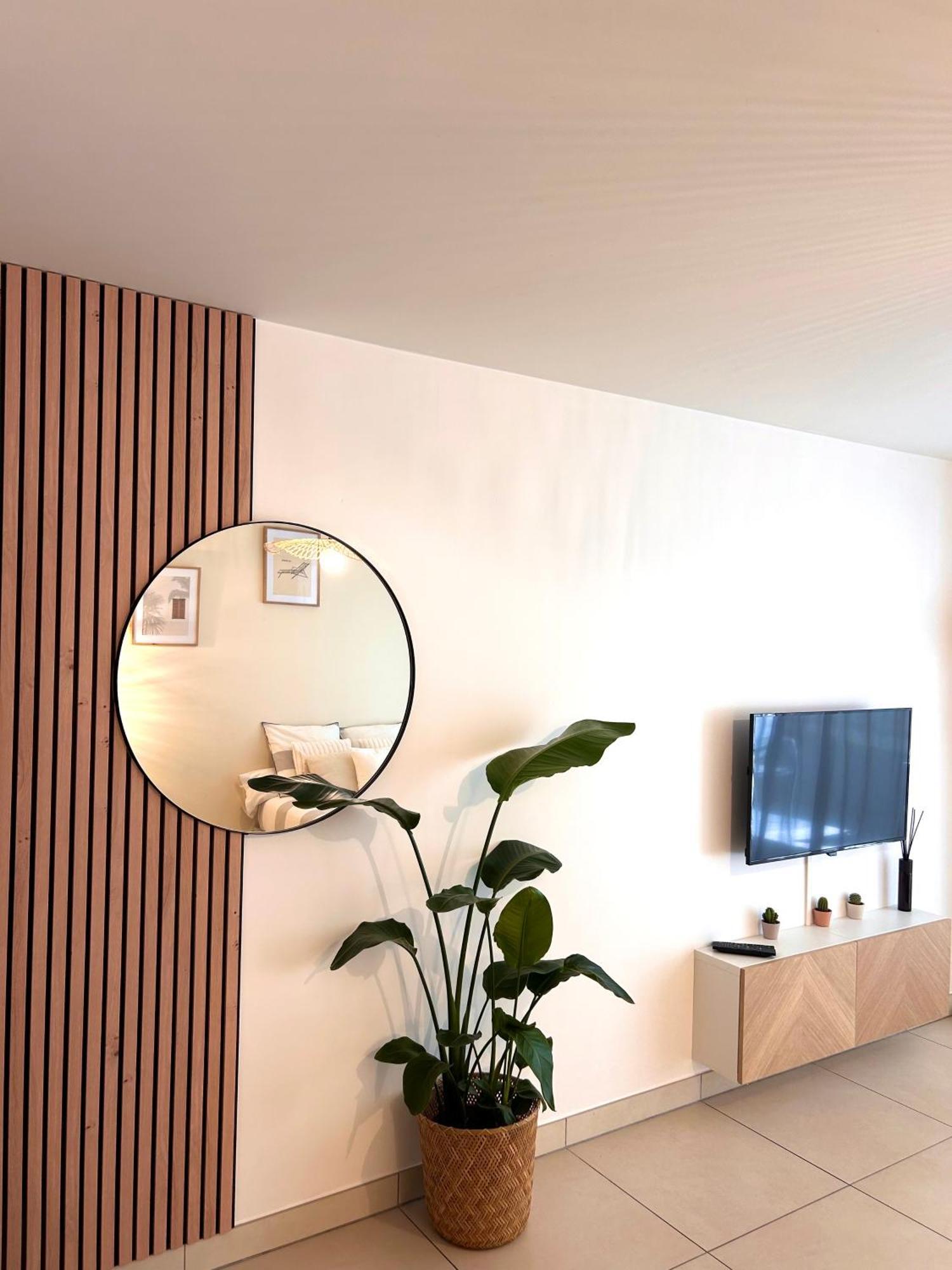 Studio Neuf - Portes De Monaco - Confort - Wifi - Clim Ngoại thất bức ảnh