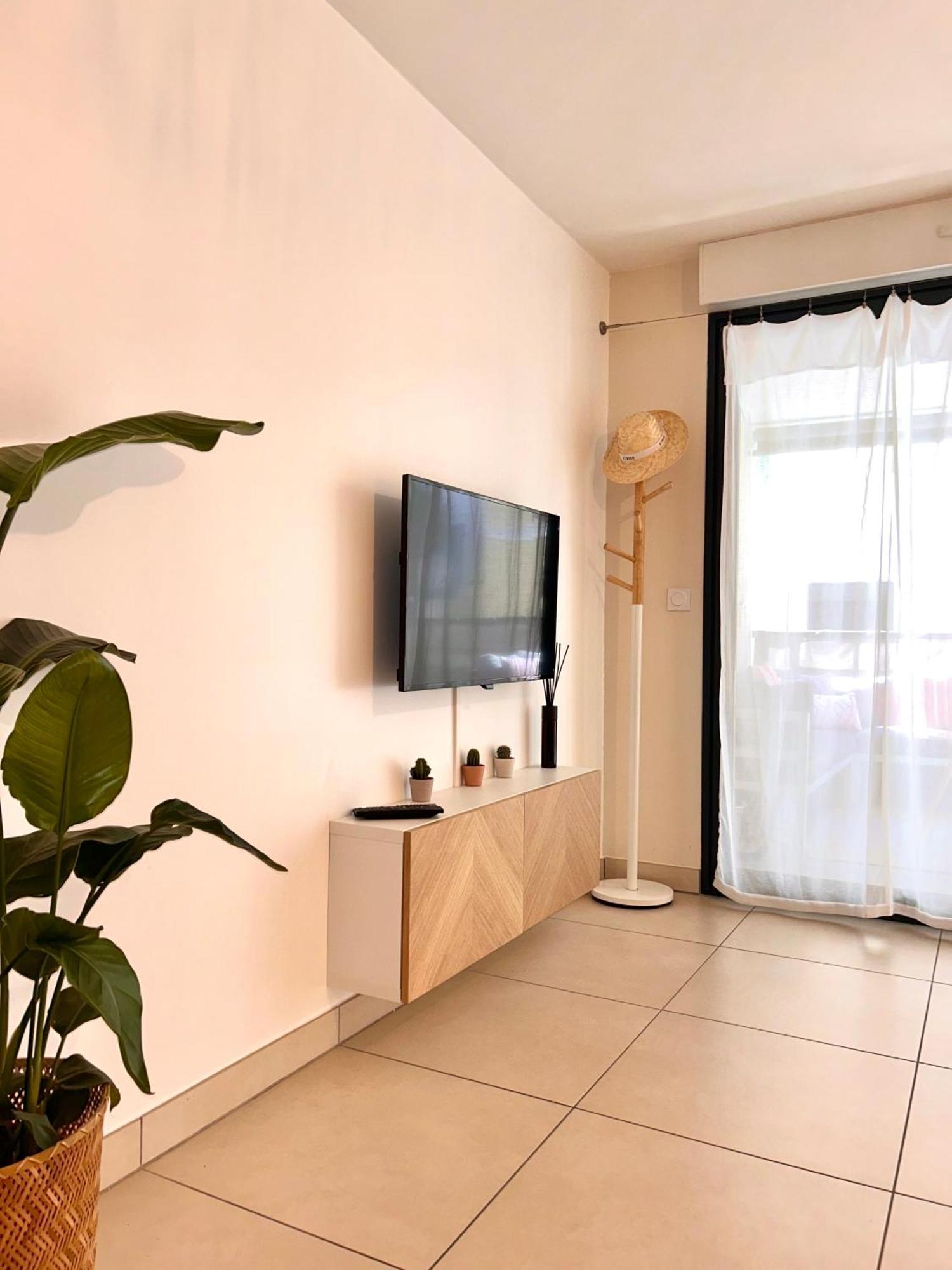 Studio Neuf - Portes De Monaco - Confort - Wifi - Clim Ngoại thất bức ảnh