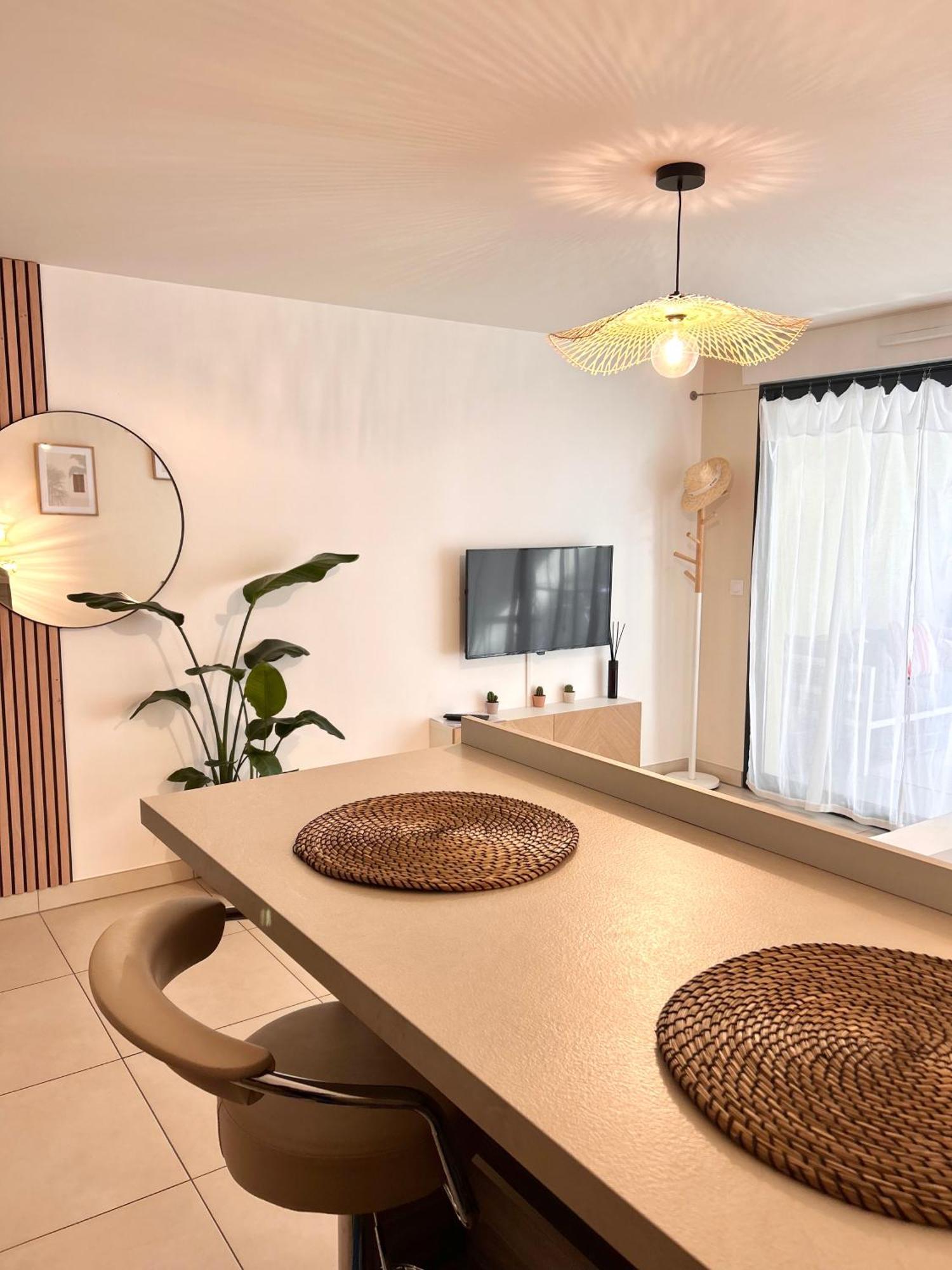 Studio Neuf - Portes De Monaco - Confort - Wifi - Clim Ngoại thất bức ảnh