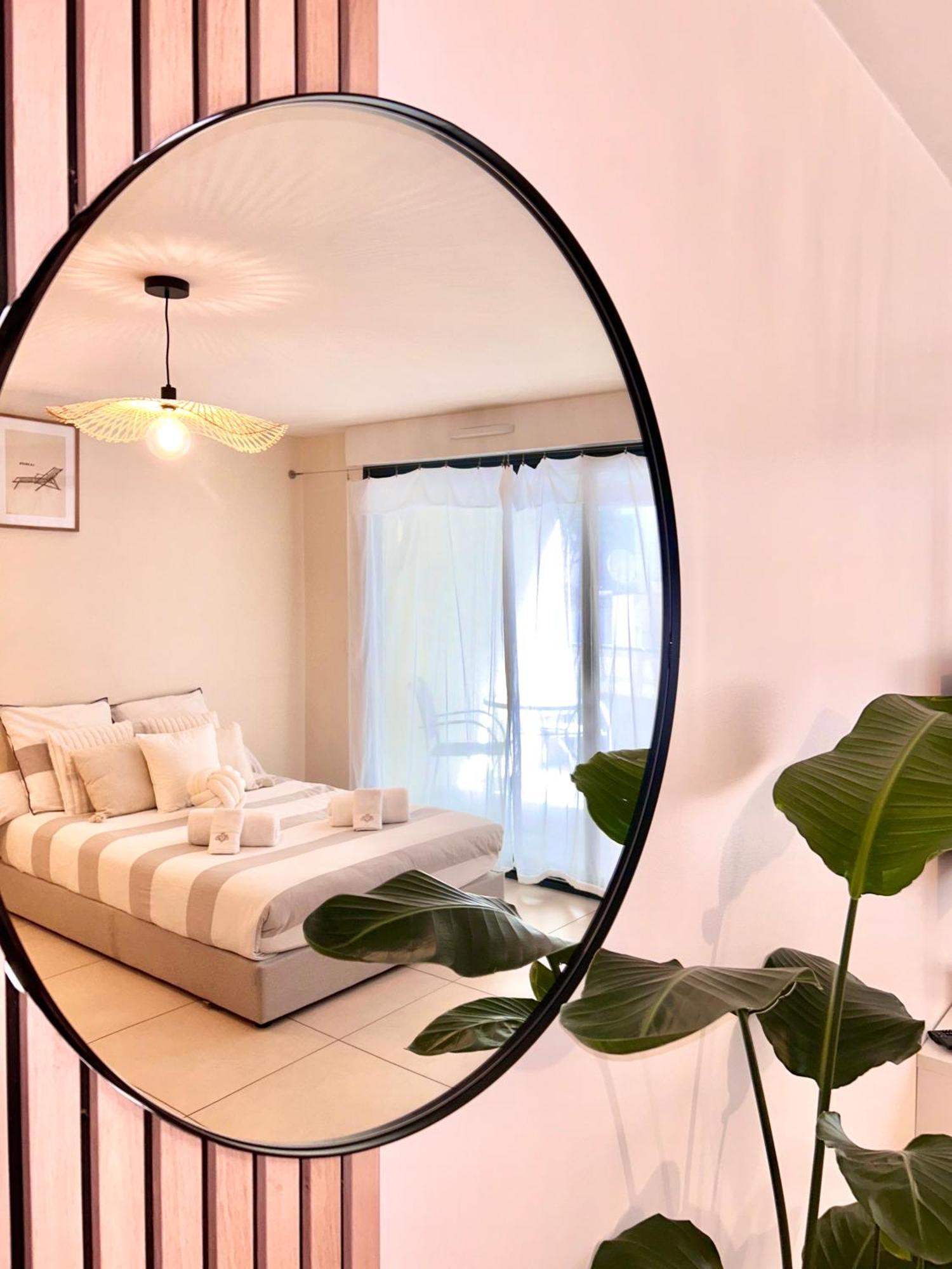Studio Neuf - Portes De Monaco - Confort - Wifi - Clim Ngoại thất bức ảnh