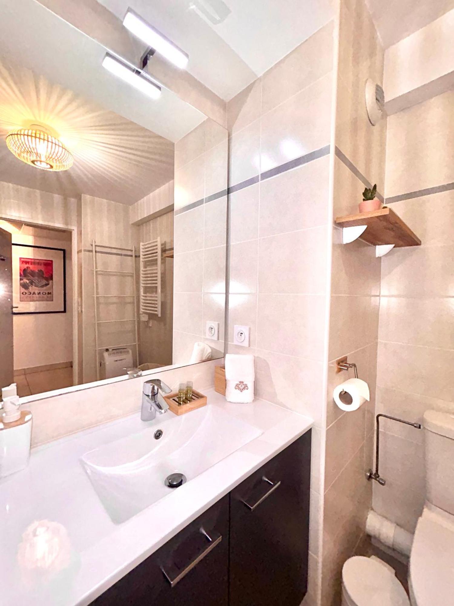 Studio Neuf - Portes De Monaco - Confort - Wifi - Clim Ngoại thất bức ảnh