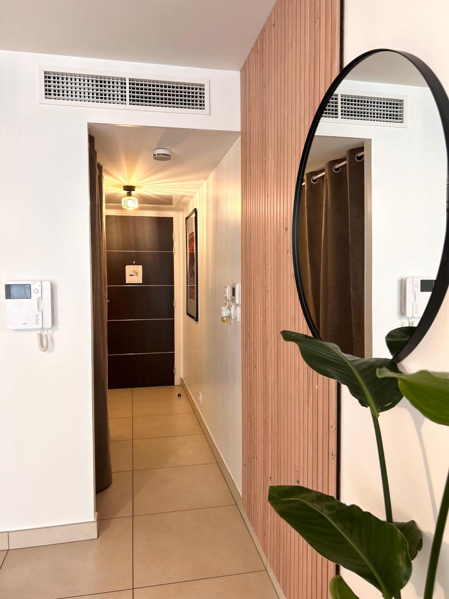 Studio Neuf - Portes De Monaco - Confort - Wifi - Clim Ngoại thất bức ảnh